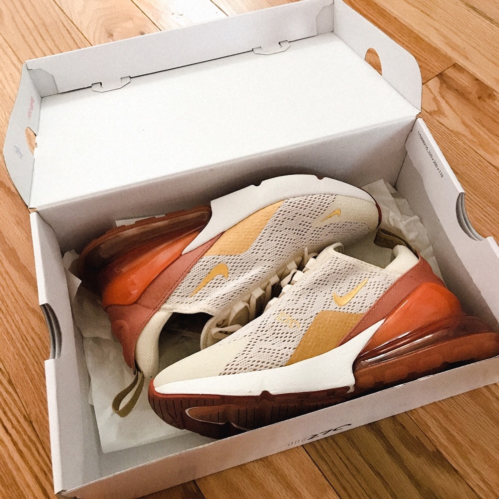 Nike Air Max 270